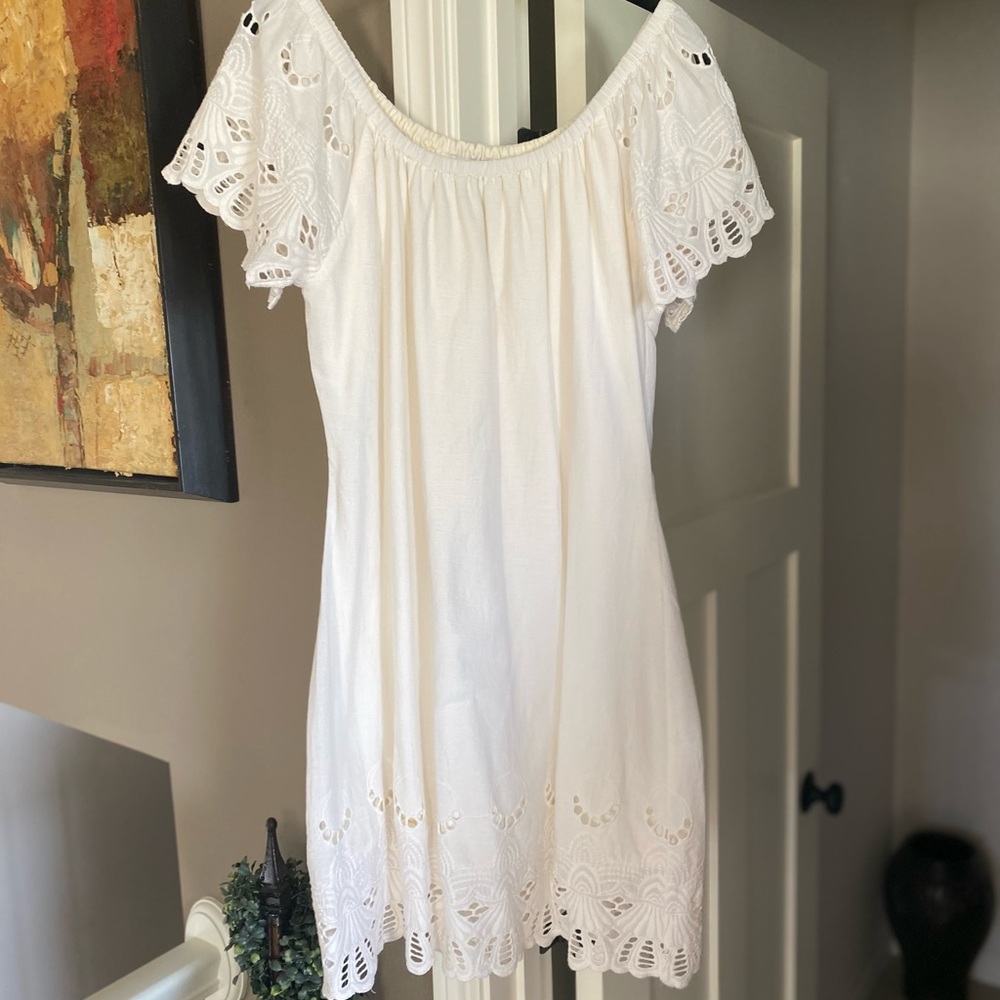 EverEve lined cream colored dress